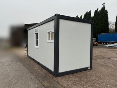 Lot 87 - Modular Portable Office with Toilet & Shower