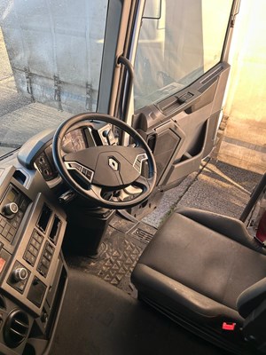 Lot 3 - 2019 (68 Plate) Renault T Comfort Series Tractor Unit Euro 6