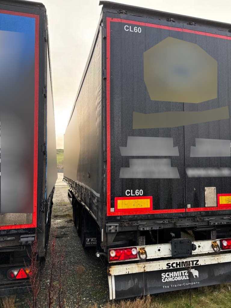 Lot 34 - 2015 Schmitz Cargobull Curtainside Trailer