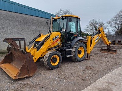 Lot 28 - 2017 (67 Plate) JCB 3CX 14MFWA Backhoe Loader