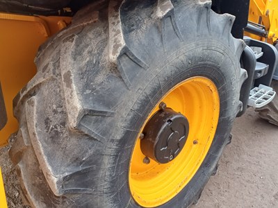 Lot 28 - 2017 (67 Plate) JCB 3CX 14MFWA Backhoe Loader