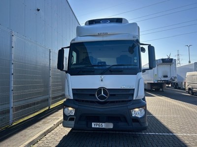 Lot 11 - 2015 (65 Plate) Mercedes Antos 1824 Fridge Unit Euro 6