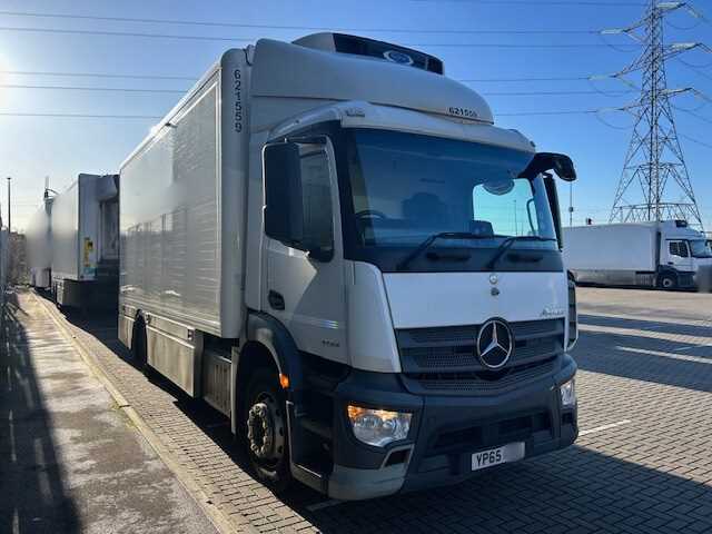 Lot 11 - 2015 (65 Plate) Mercedes Antos 1824 Fridge Unit Euro 6