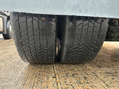 Lot 9 - 2017 (67 Plate) Mercedes Actros 2545 6x2 Tractor Unit Euro 6