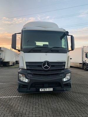Lot 6 - 2017 (67 Plate) Mercedes Actros 2545 6x2 Tractor Unit Euro 6
