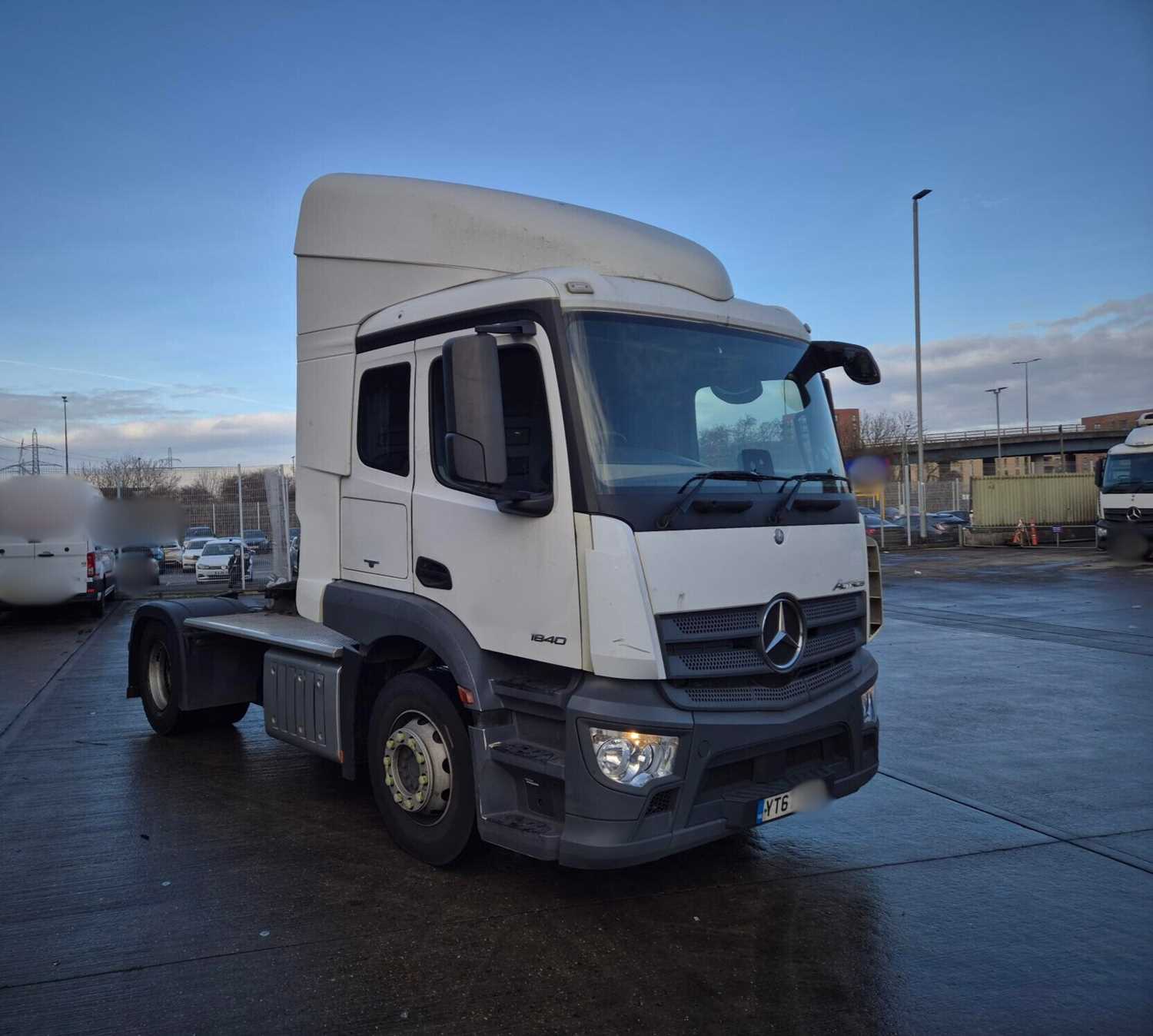 Lot 7 - 2017 (67 Plate) Mercedes Actros 1840 4x2 Tractor Unit Euro 6