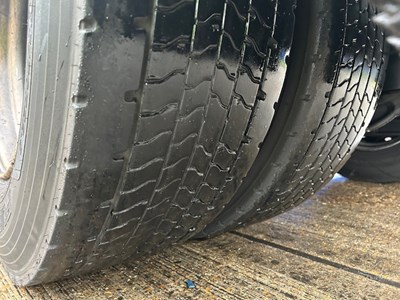 Lot 3 - 2018 Mercedes Actros 6x2 Tractor Unit Euro 6