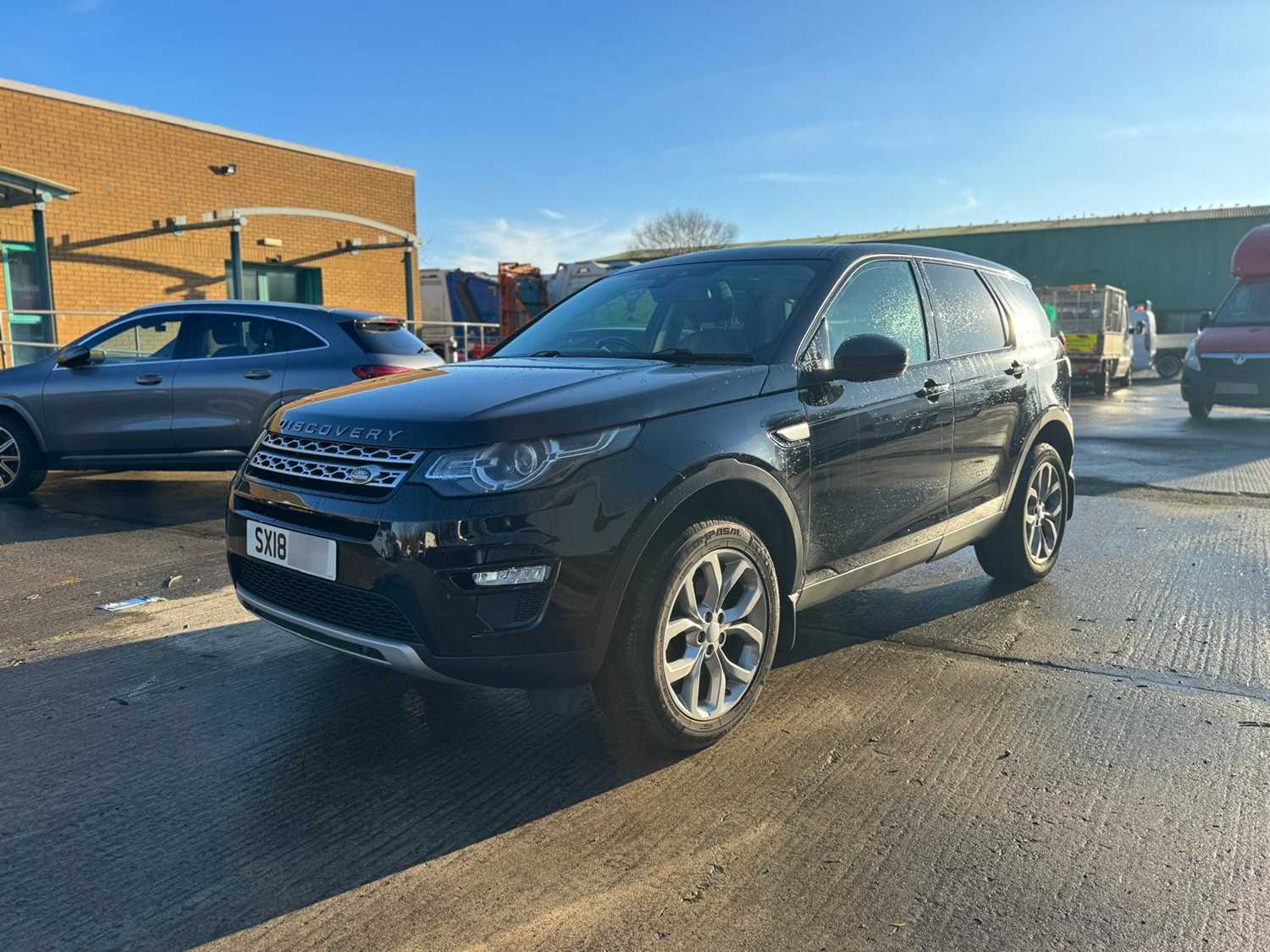 Lot 39 - 2018 Land Rover Discovery Sport TD4 HSE 2.0 Auto Euro 6