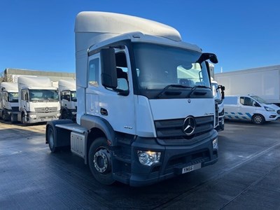 Lot 1 - 2017 Mercedes Actros 1840 4x2 Tractor Unit Euro 6