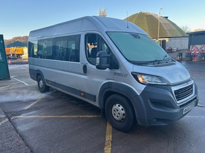 Lot 18 - 2016 (66 Plate) Peugeot Boxer 440 12 Seater Minibus Euro 6