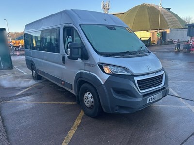 Lot 18 - 2016 (66 Plate) Peugeot Boxer 440 12 Seater Minibus Euro 6