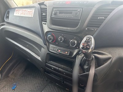 Lot 4 - 2019 (68 Plate) Iveco Daily 35S12 luton box van Euro 6