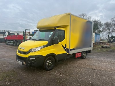 Lot 2 - 2019 (68 Plate) Iveco Daily 35S12 S-A luton box van Euro 6