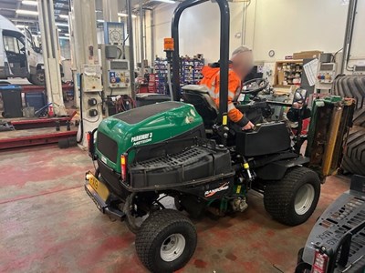 Lot 43 - 2019 Ransomes Parkway 3 Meteor Mower