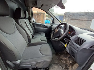 Lot 36 - 2013 Peugeot Expert 1200 L2H1 HDi Panel Van Euro 5