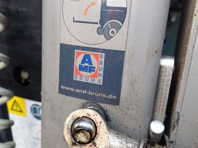 Lot 26 - 2009 Renault Master LM39 DCI 100 16 Seat Minibus Euro 4