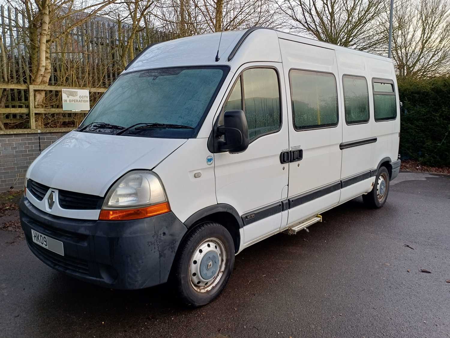 Lot 26 - 2009 Renault Master LM39 DCI 100 16 Seat Minibus Euro 4
