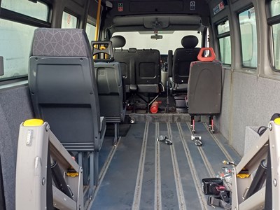 Lot 26 - 2009 Renault Master LM39 DCI 100 16 Seat Minibus Euro 4