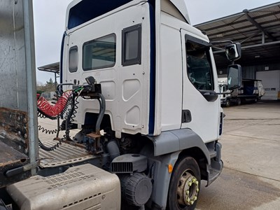 Lot 13 - 2016 DAF LF220 FT 4x2 Urban Artic Tractor Unit Euro 6