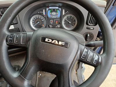 Lot 4 - 2016 DAF LF 220 FT 4x2 Urban Artic Tractor Unit Euro 6