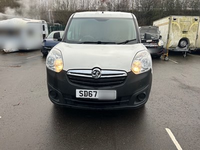 Lot 41 - 2017 (67 Plate) Vauxhall Combo 2300 Crew Cab Panel Van Euro 6