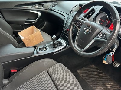 Lot 40 - 2012 (62 Plate) Vauxhall Insignia SRI CDTI Estate Euro 5