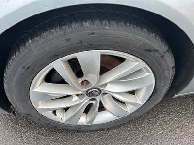 Lot 40 - 2012 (62 Plate) Vauxhall Insignia SRI CDTI Estate Euro 5
