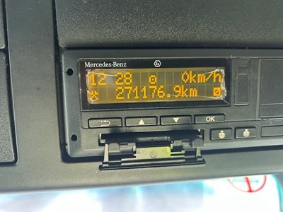 Lot 8 - 2020 (69 Plate) Mercedes Actros 1824 Rigid Curtainside Euro 6