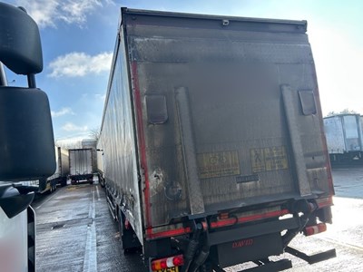 Lot 8 - 2020 (69 Plate) Mercedes Actros 1824 Rigid Curtainside Euro 6