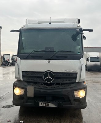 Lot 11 - 2020 (69 Plate) Mercedes Actros 1824 Rigid Curtainside Euro 6