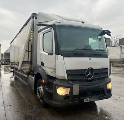 Lot 11 - 2020 (69 Plate) Mercedes Actros 1824 Rigid Curtainside Euro 6