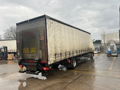 Lot 11 - 2020 (69 Plate) Mercedes Actros 1824 Rigid Curtainside Euro 6