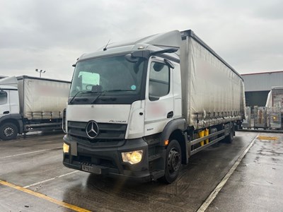 Lot 12 - 2020 (69 Plate) Mercedes Actros 1824 Rigid Curtainside Euro 6