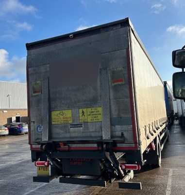 Lot 6 - 2020 (69 Plate) Mercedes Actros 1824 Rigid Curtainside Euro 6
