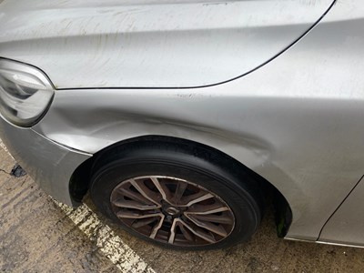 Lot 30 - 2019 (69 Plate) Volvo V40 Momentum Edition T2 Euro 6