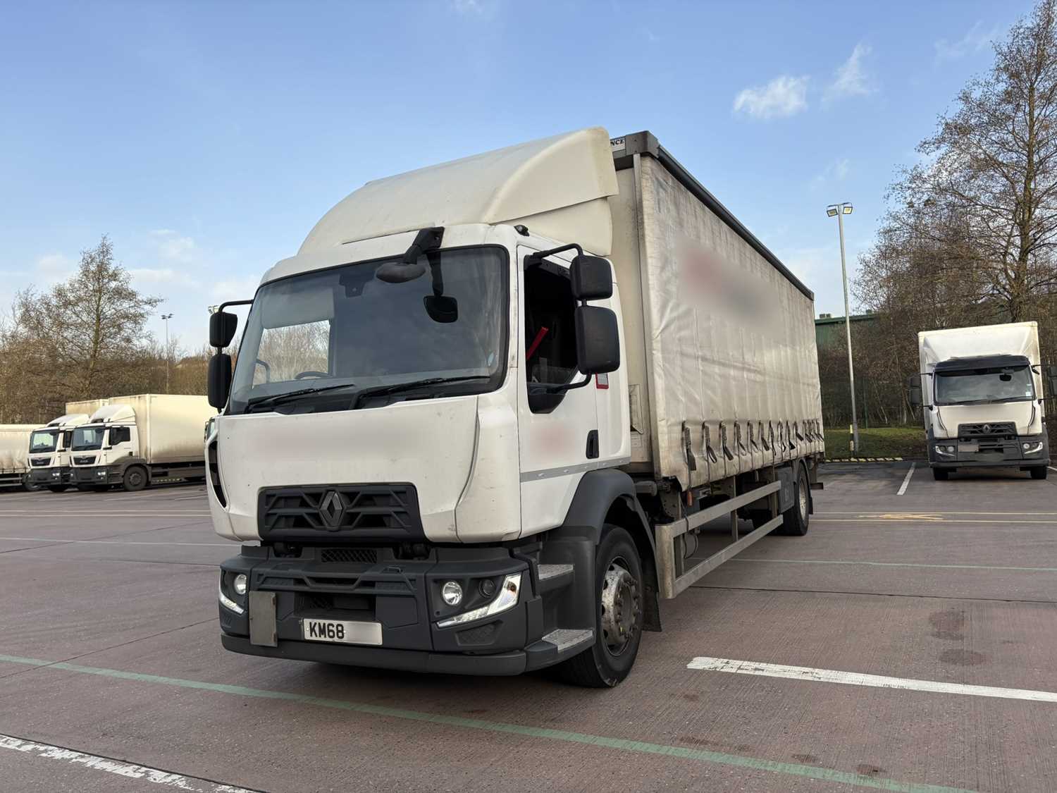 Lot 2 - 2018 (68 Plate) Renault D280 Rigid Curtainside Euro 6