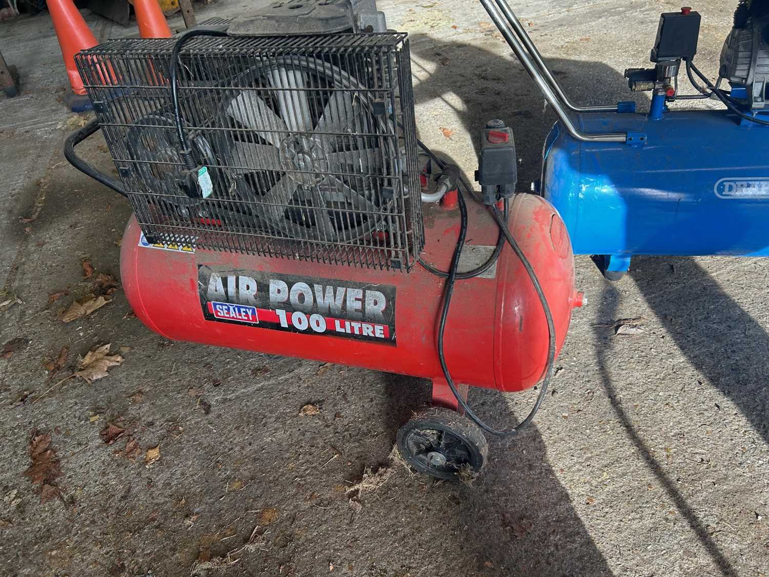 Lot 55 - Sealey 100L Air Compressor