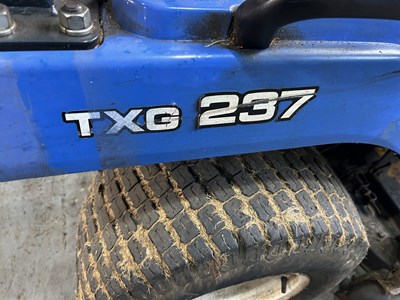 Lot 23 - 2018 Iseki TGX237 Compact Tractor Mower NON RUNNER