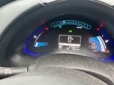 Lot 21 - 2014 Nissan Leaf Acenta 24 kWh Electric