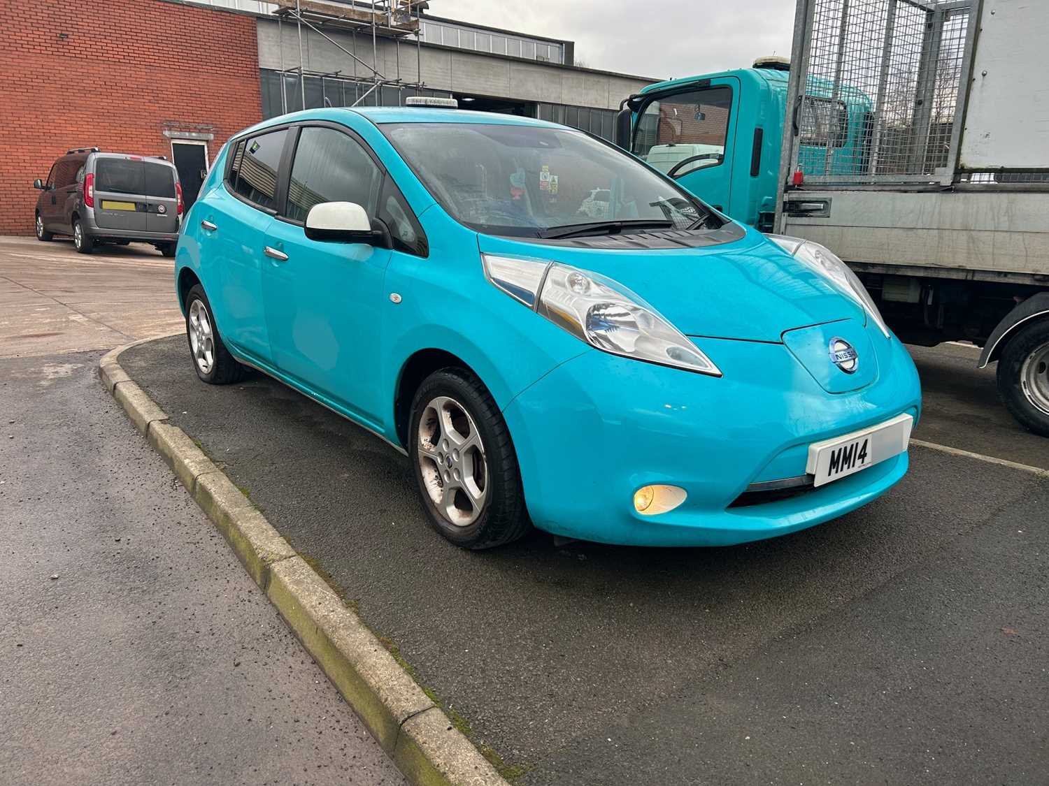 Lot 21 - 2014 Nissan Leaf Acenta 24 kWh Electric