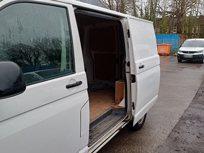 Lot 69 - 2016 (66 Plate) Volkswagen T28 S-Line Panel Van Euro 6