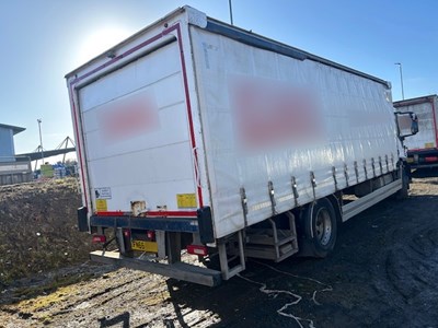 Lot 7 - 2016 (66 Plate) Iveco Eurocargo 180E25P S-A Rigid Curtainside Euro 6