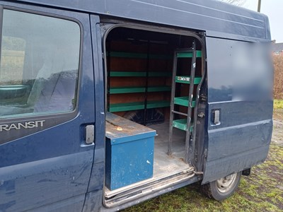 Lot 39 - 2013 Ford Transit 100 T260 FWD Panel Van Euro 5