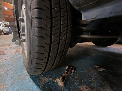 Lot 41 - 2013 Ford Transit 100 T260 FWD Panel Van Euro 5