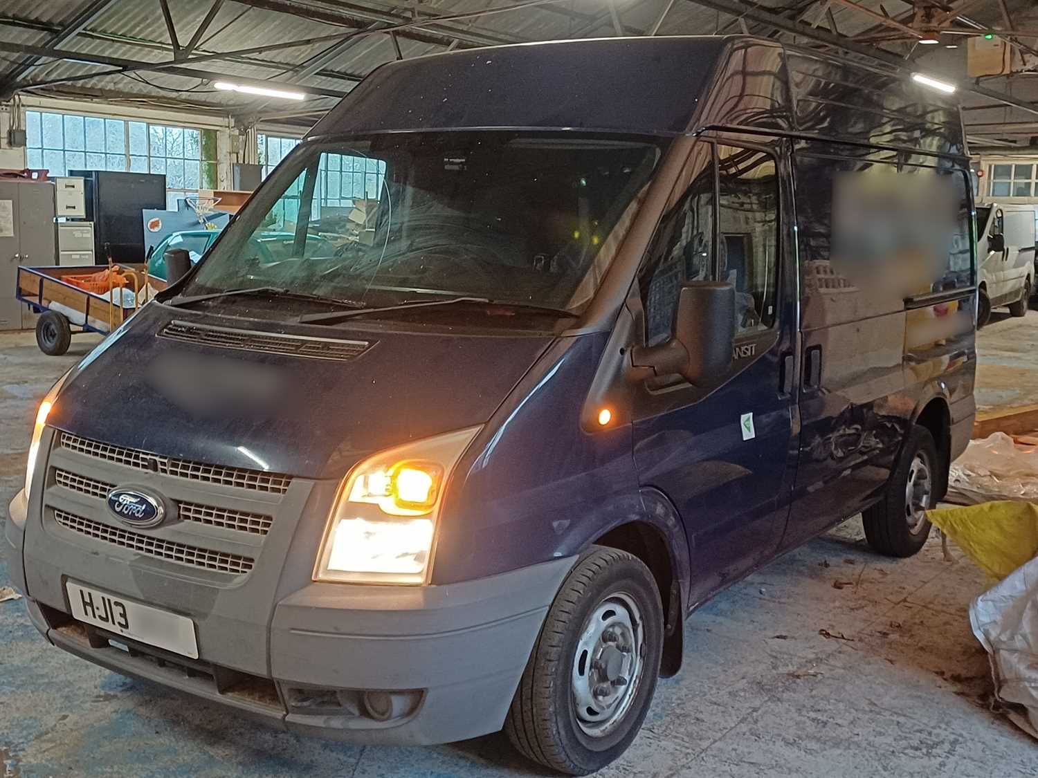 Lot 41 - 2013 Ford Transit 100 T260 FWD Panel Van Euro 5