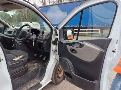 Lot 70 - 2017 Renault Trafic SL27 Business DCI Panel Van Euro 6