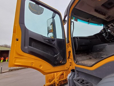 Lot 5 - 2016 (66 Plate) Mercedes Arocs 1824 Econ Tipper With Gritter and Plough Euro 6