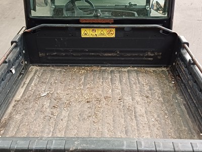 Lot 17 - 2018 John Deere TE 4x2 Electric Utility Vehicle