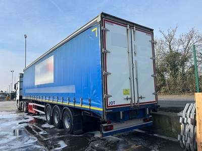 Lot 65 - 2014 Montracon Curtainside Trailer
