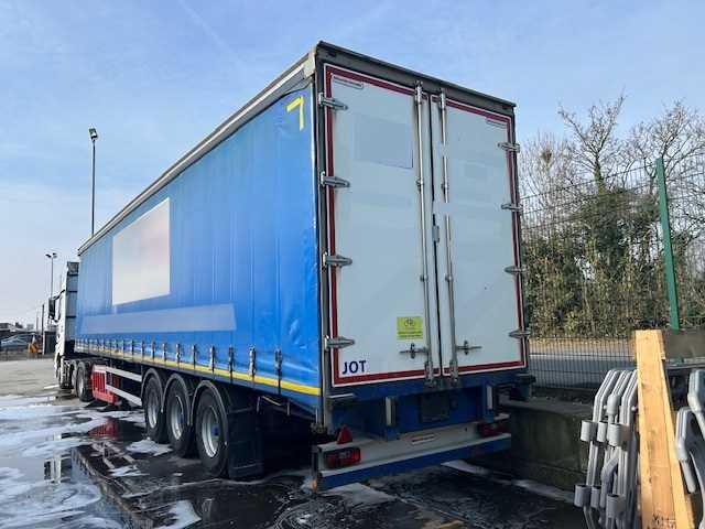 Lot 65 - 2014 Montracon Curtainside Trailer